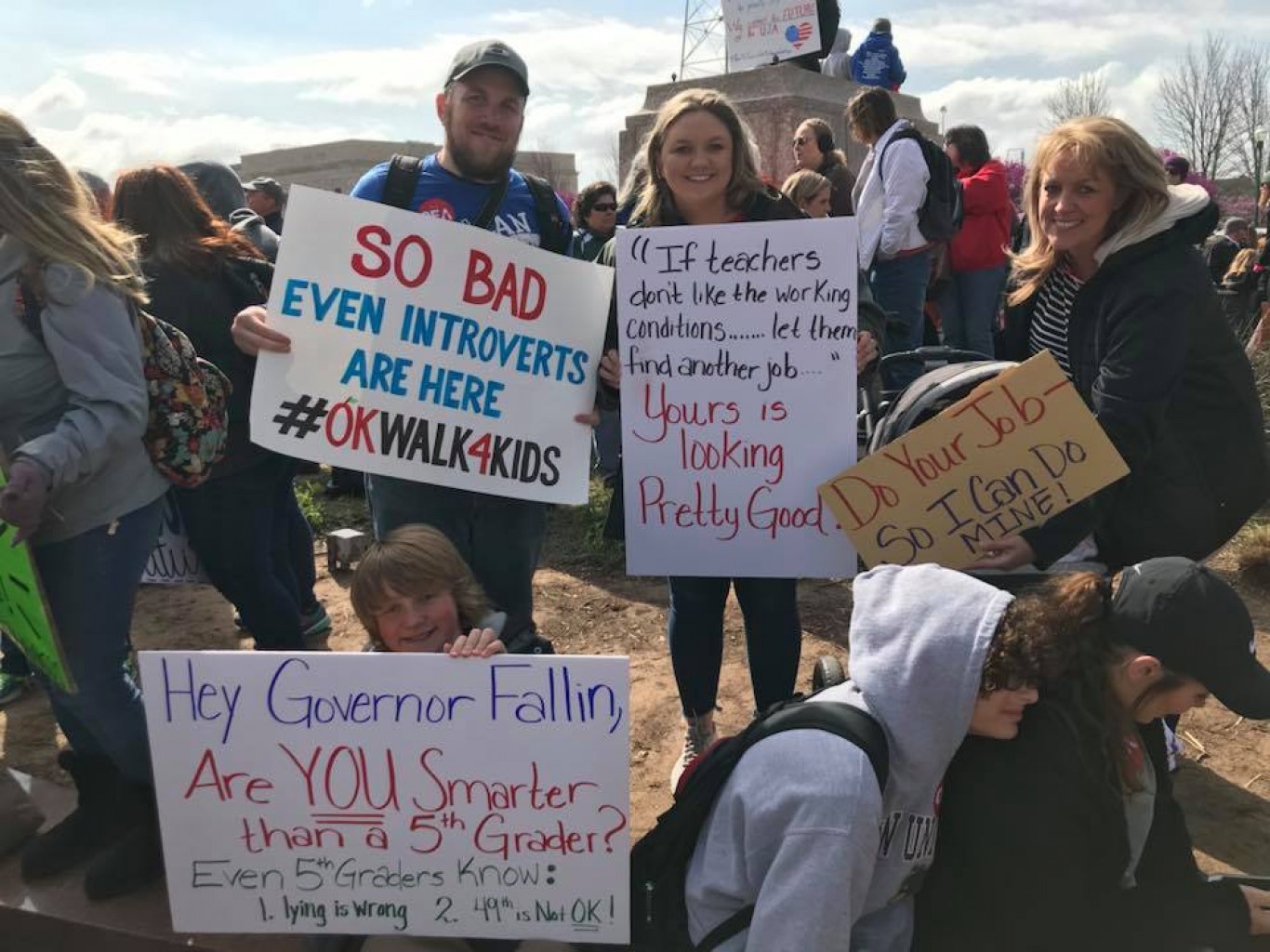 Histórica Marcha  de Maestros al Capitolio de Oklahoma 