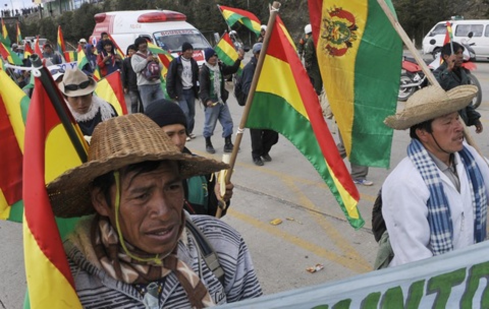 Juez revoca veredicto  al expresidente Boliviano y al antiguo Ministro de Defensa responsables de masacre de indígenas
