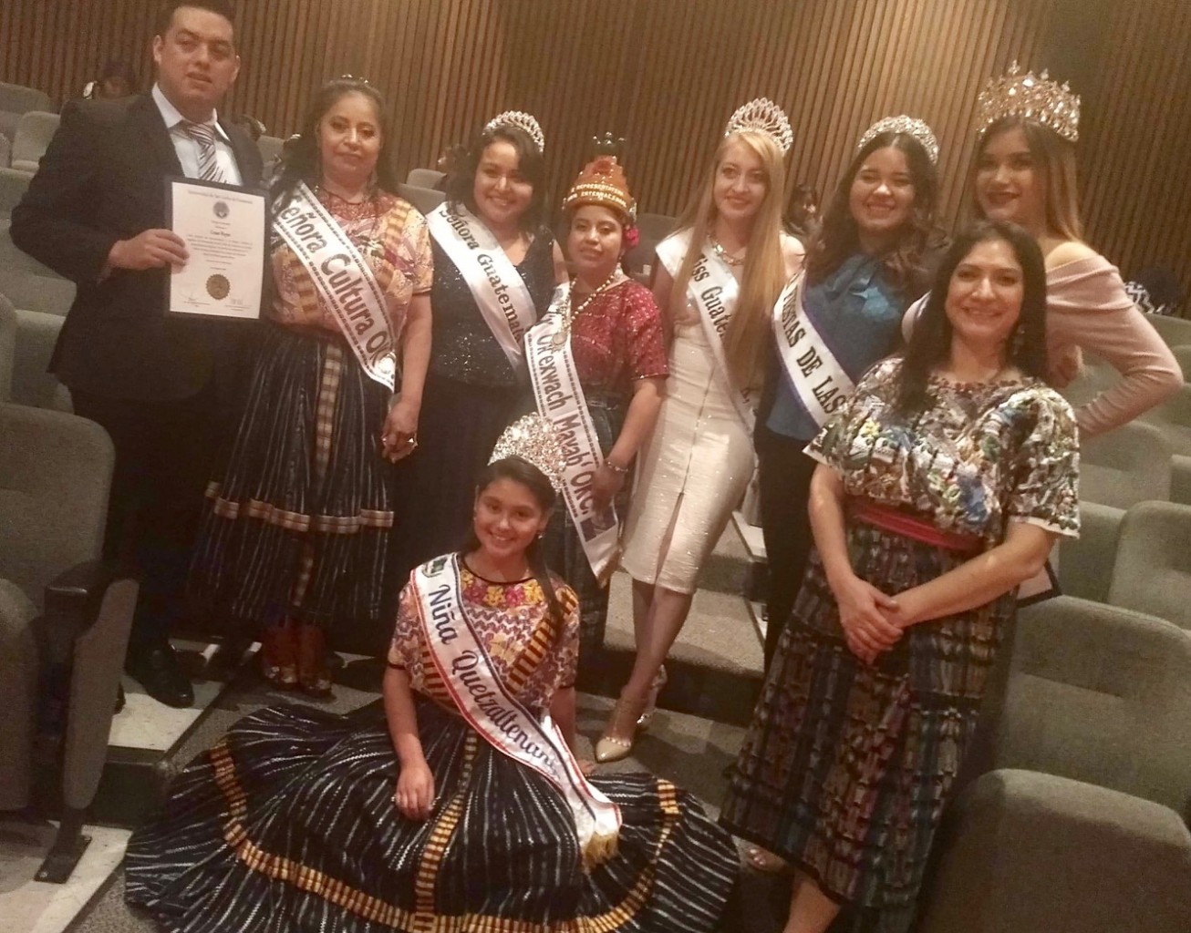 Celebrando Cultura, Belleza y Tradiciones