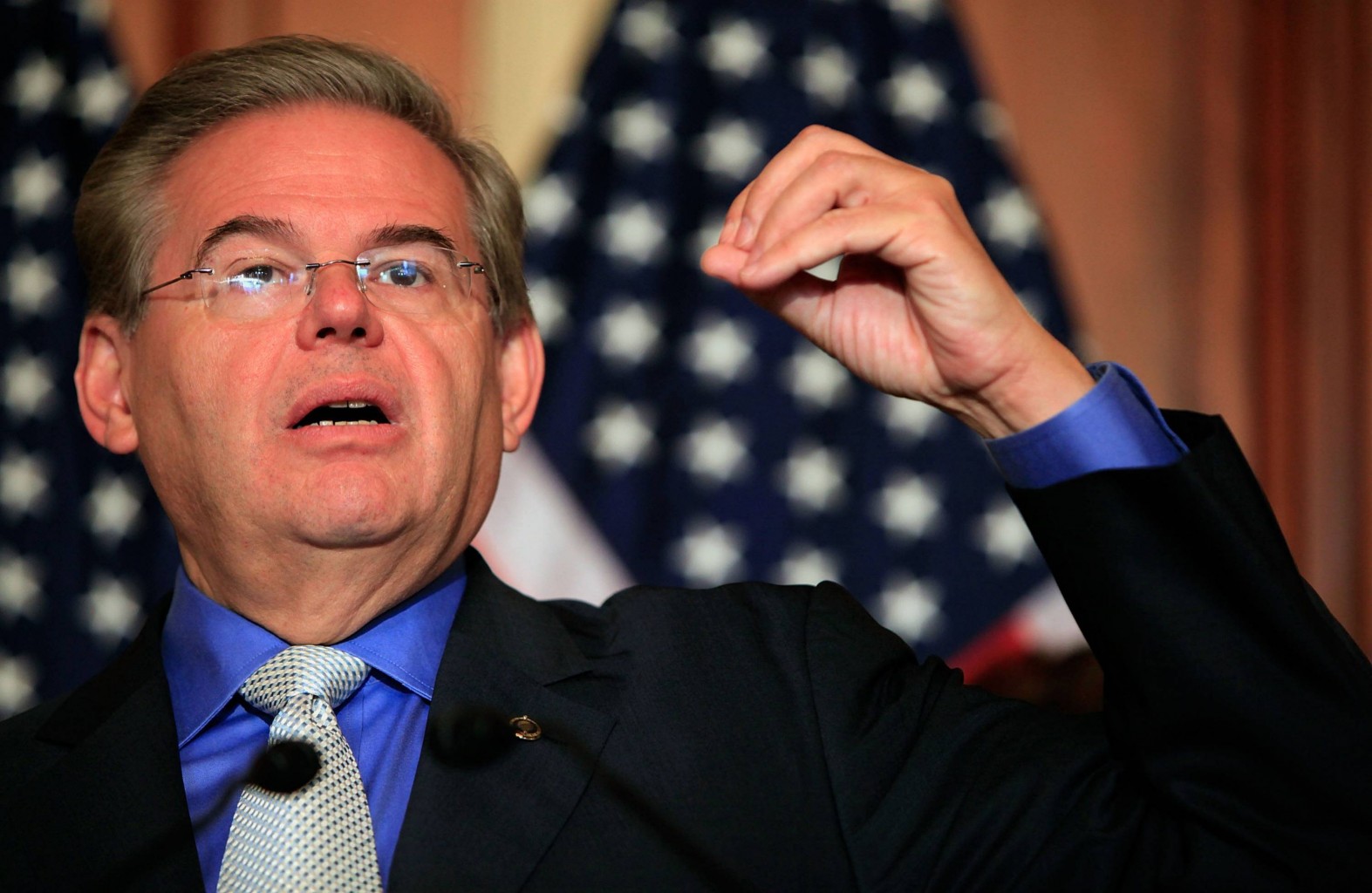 Menéndez Reacciona a Nuevas Sanciones  Contra el Régimen de Nicolás Maduro 