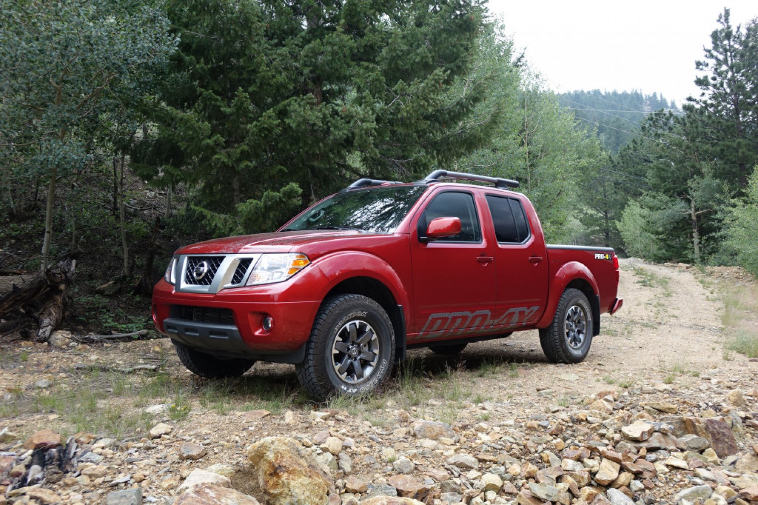 Nissan le dará un cambio de estilo y diseño a la Frontier del 2021