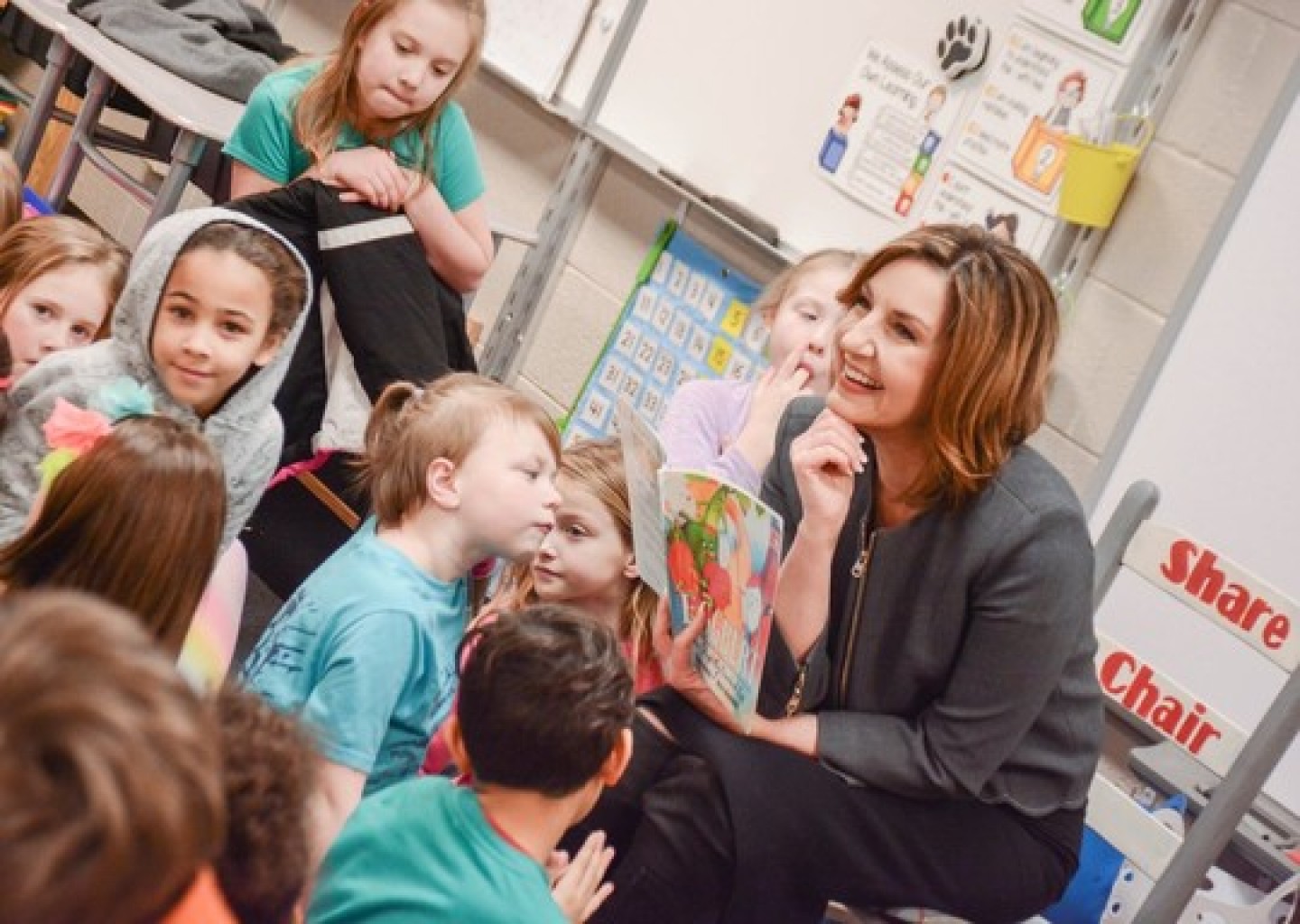 Hofmeister applauds signing of  SB 601 strengthening early reading