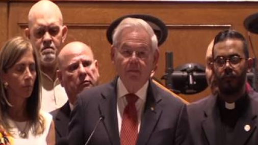 Líderes Rechazan Crímenes de Odio y Exigen Medidas de Control de Armas de Fuego