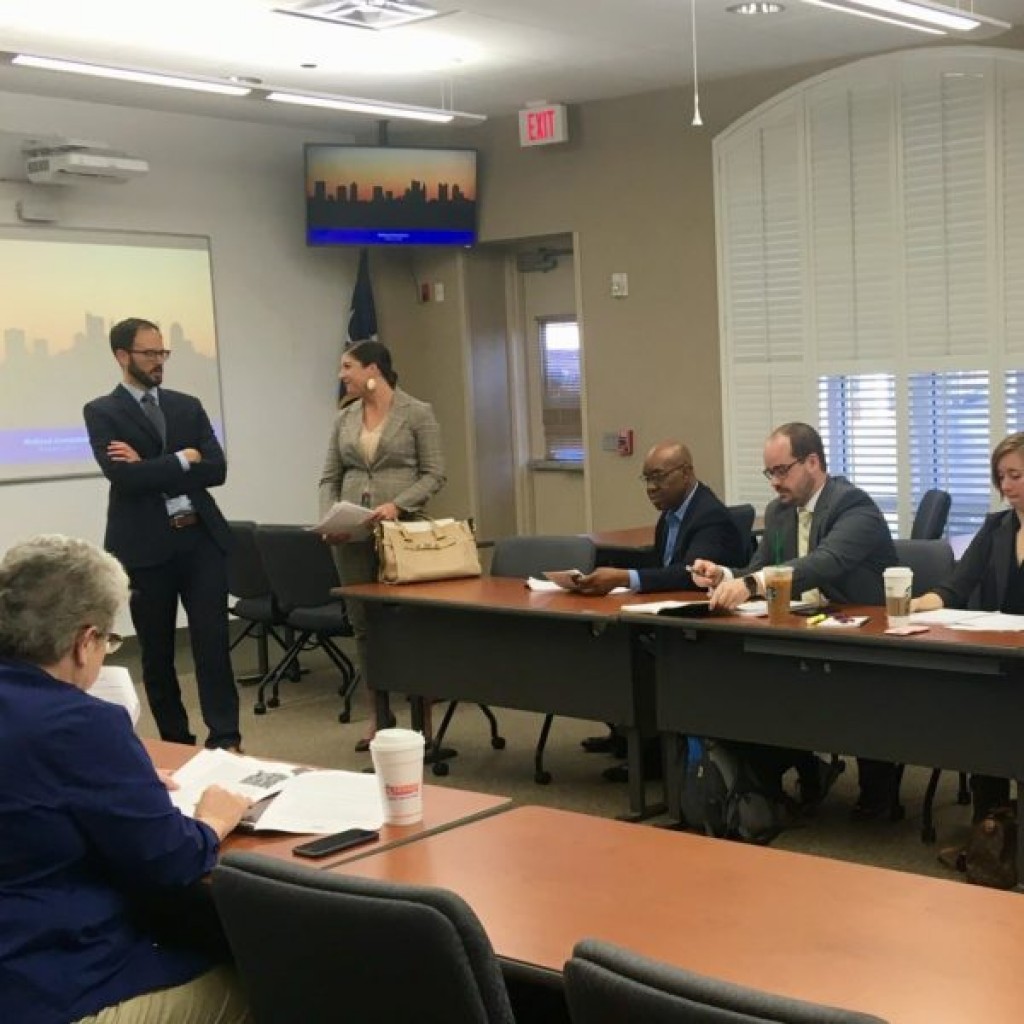 “Bridge Initiative” ayuda a los líderes a preparar respuestas a disturbios civiles