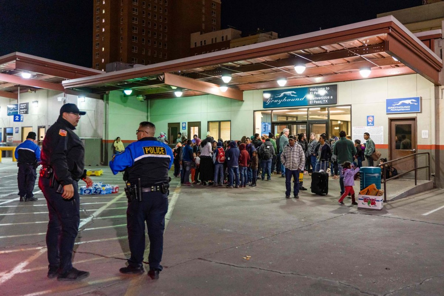 Greyhound no están obligados a permitir Patrulla Fronteriza suban a autobuses