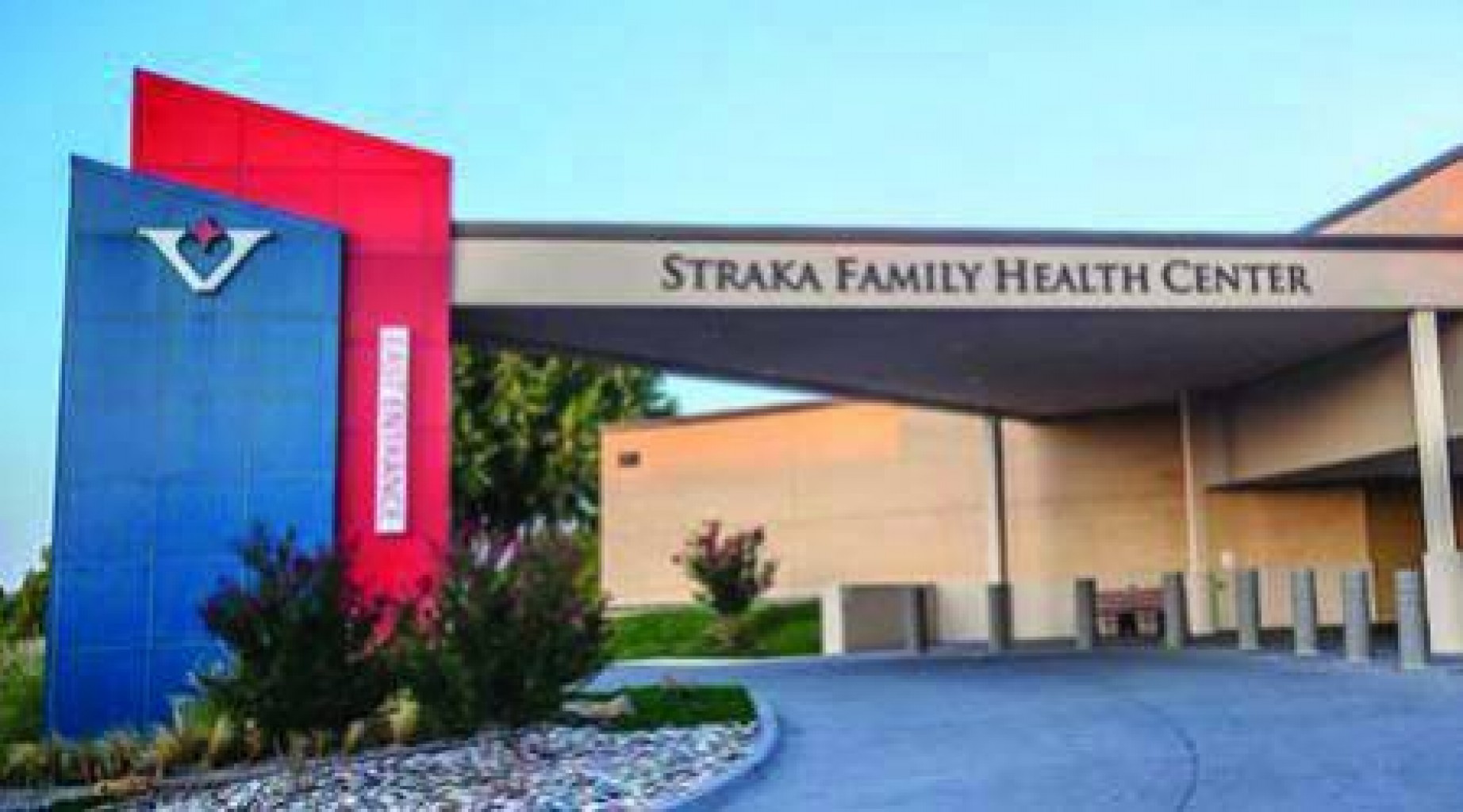 Variety Care Straka Terrace ahora abierto los Domingos!