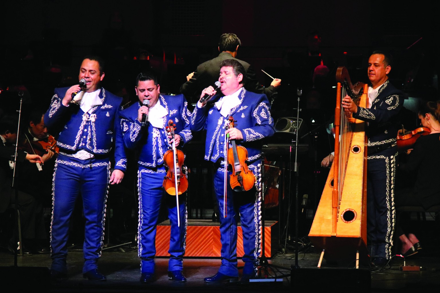 OKCPHIL presenta Ganadores del Grammy Mariachi Los Camperos en Oklahoma! 