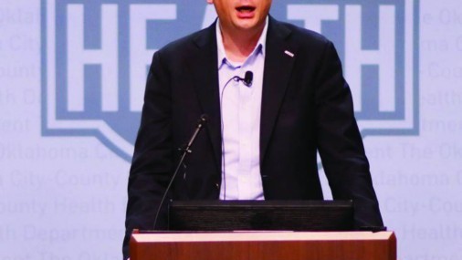 Alcalde de OKC ordena cerrar Bares, Gimnasios, Teatros Restaurantes solo atenderán para llevar o entrega