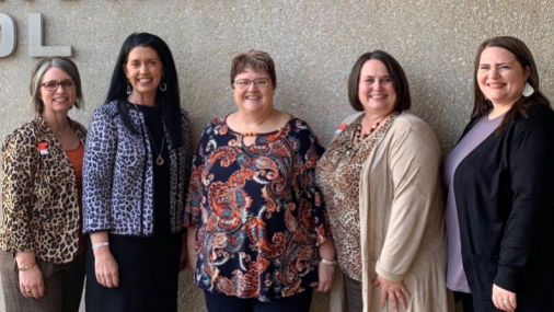 MAESTRA de OKLAHOMA RECIBE Premio Nacional 