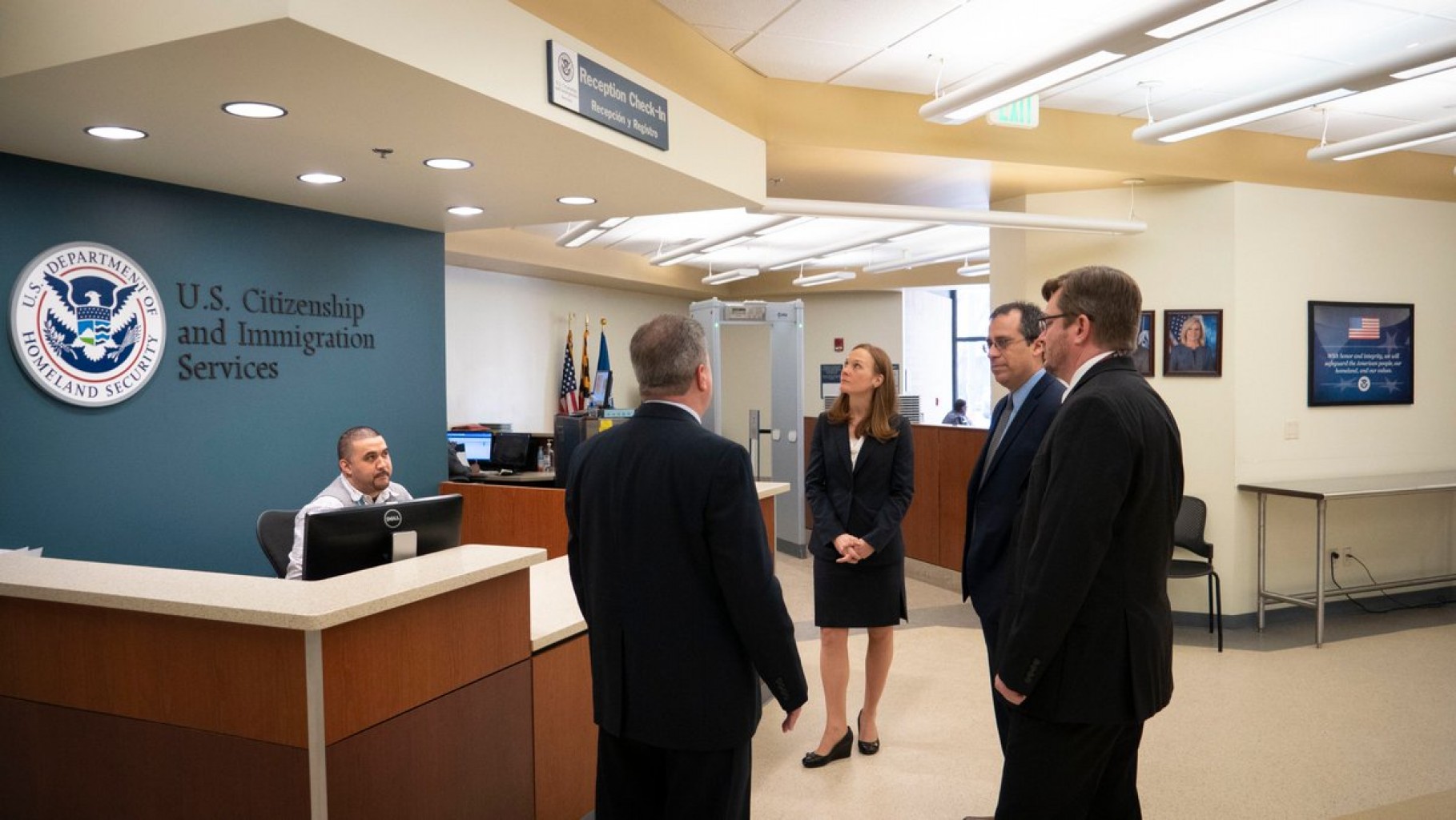 Regla de USCIS Fortalece los Requisitos de Elegibilidad de Empleo para los Solicitantes de Asilo