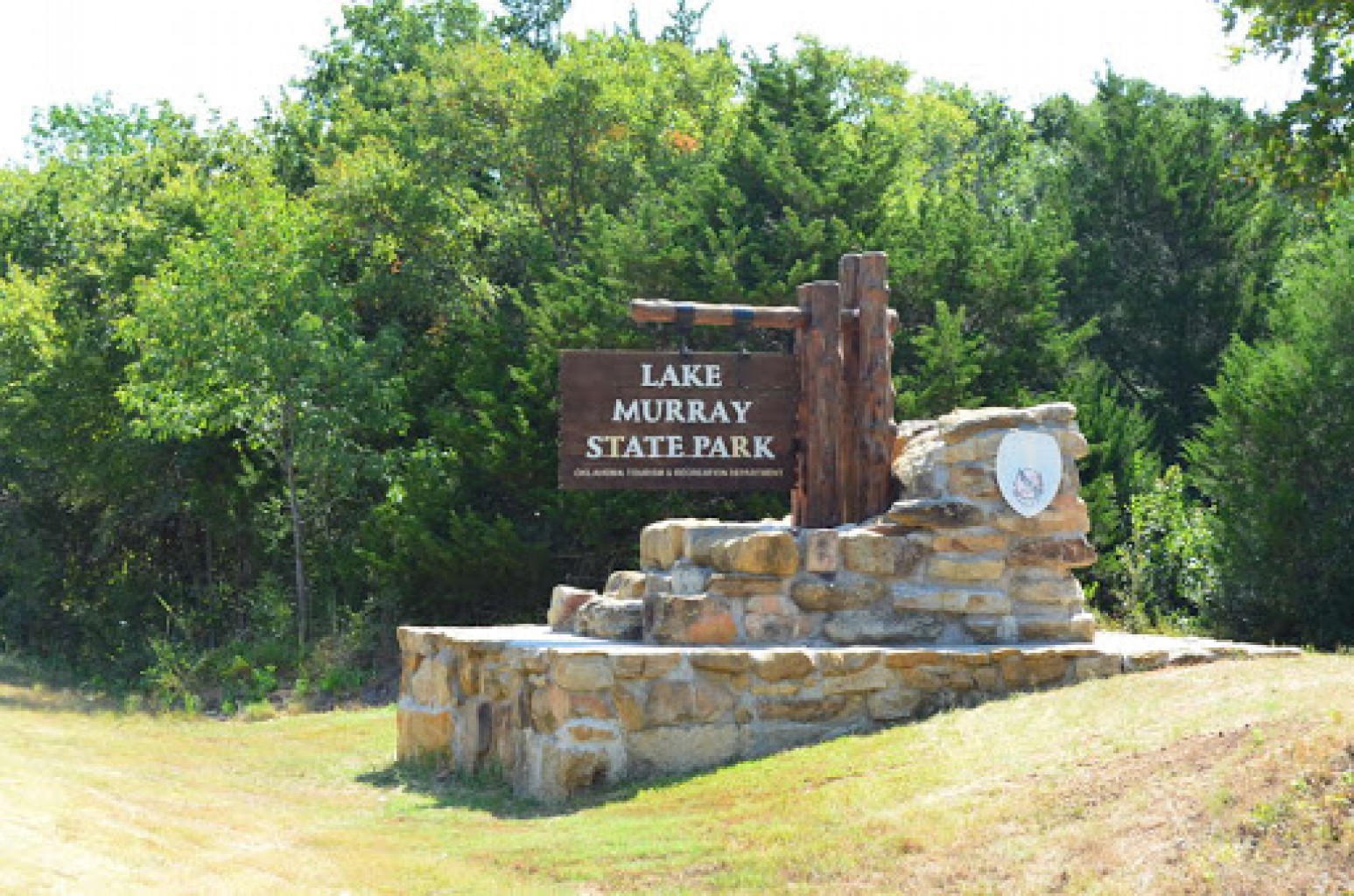 Parques estatales ahora comenzarían a cobrar tarifas de estacionamiento.