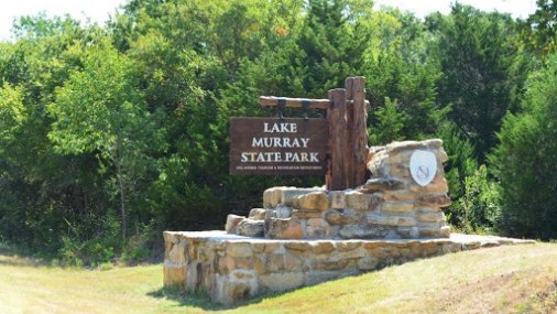 Parques estatales ahora comenzarían a cobrar tarifas de estacionamiento.