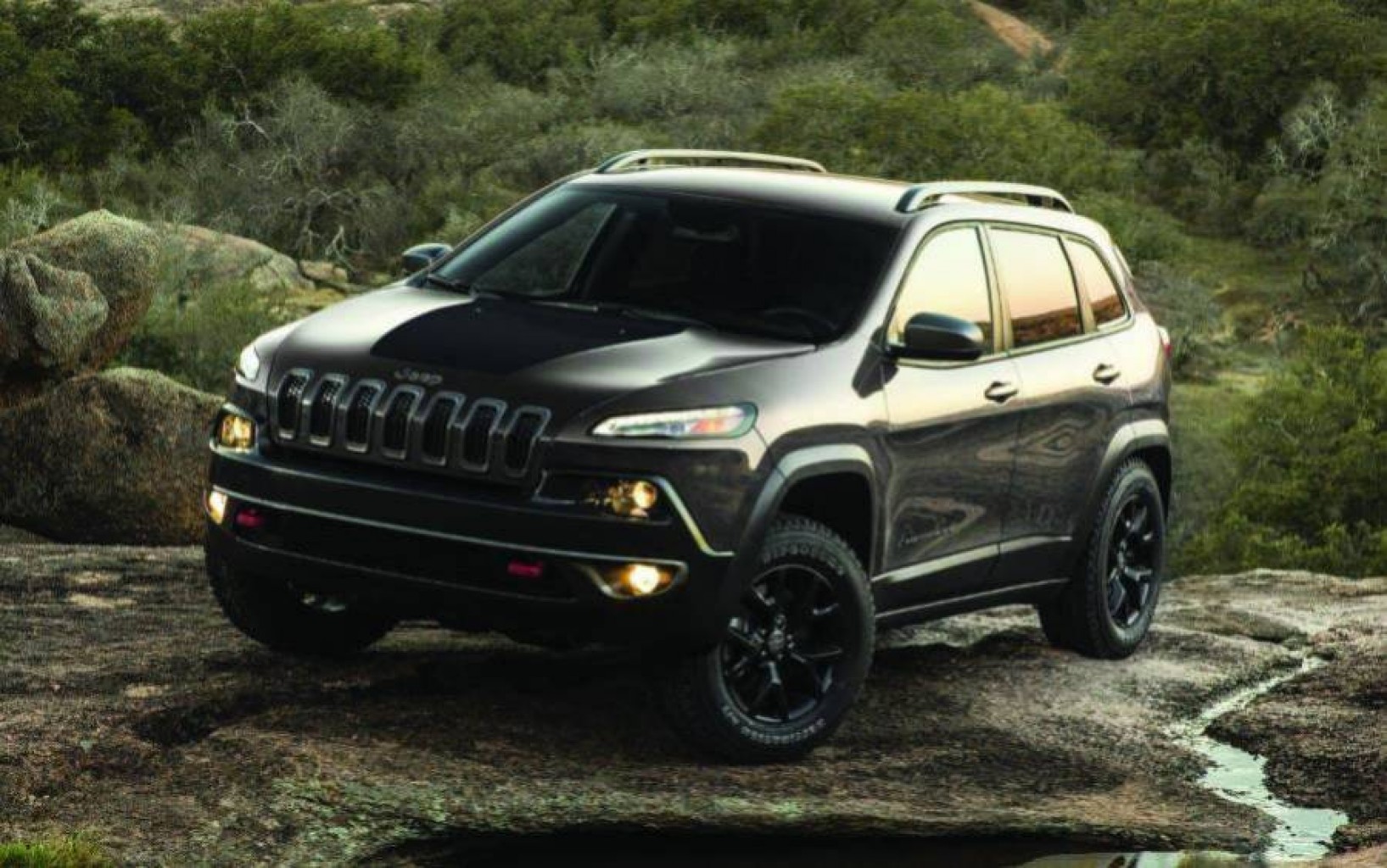 Miles de Jeep Cherokees vuelven a ser llamados a revisión 