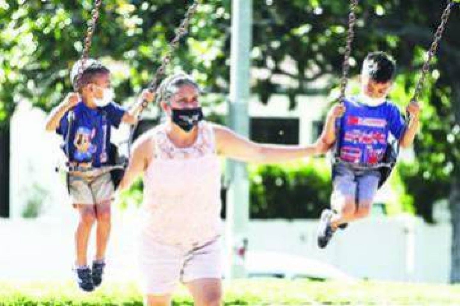 EEUU abrumado por peor brote de virus en el mundo