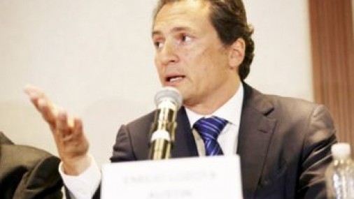 Acusación contra ex jefe petrolero de México señala corrupción extrema
