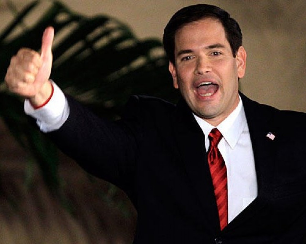 El virus trastoca la campaña de un joven candidato latino