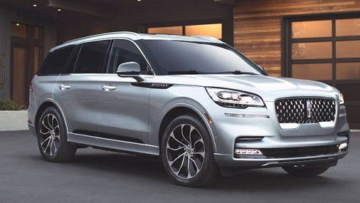 Porque la mayoría de los compradores de autos de lujo aún evitan a los fabricantes de Detroit