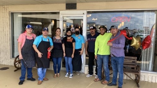 Birrieria “El Borrego Bronco” Celebra Apertura