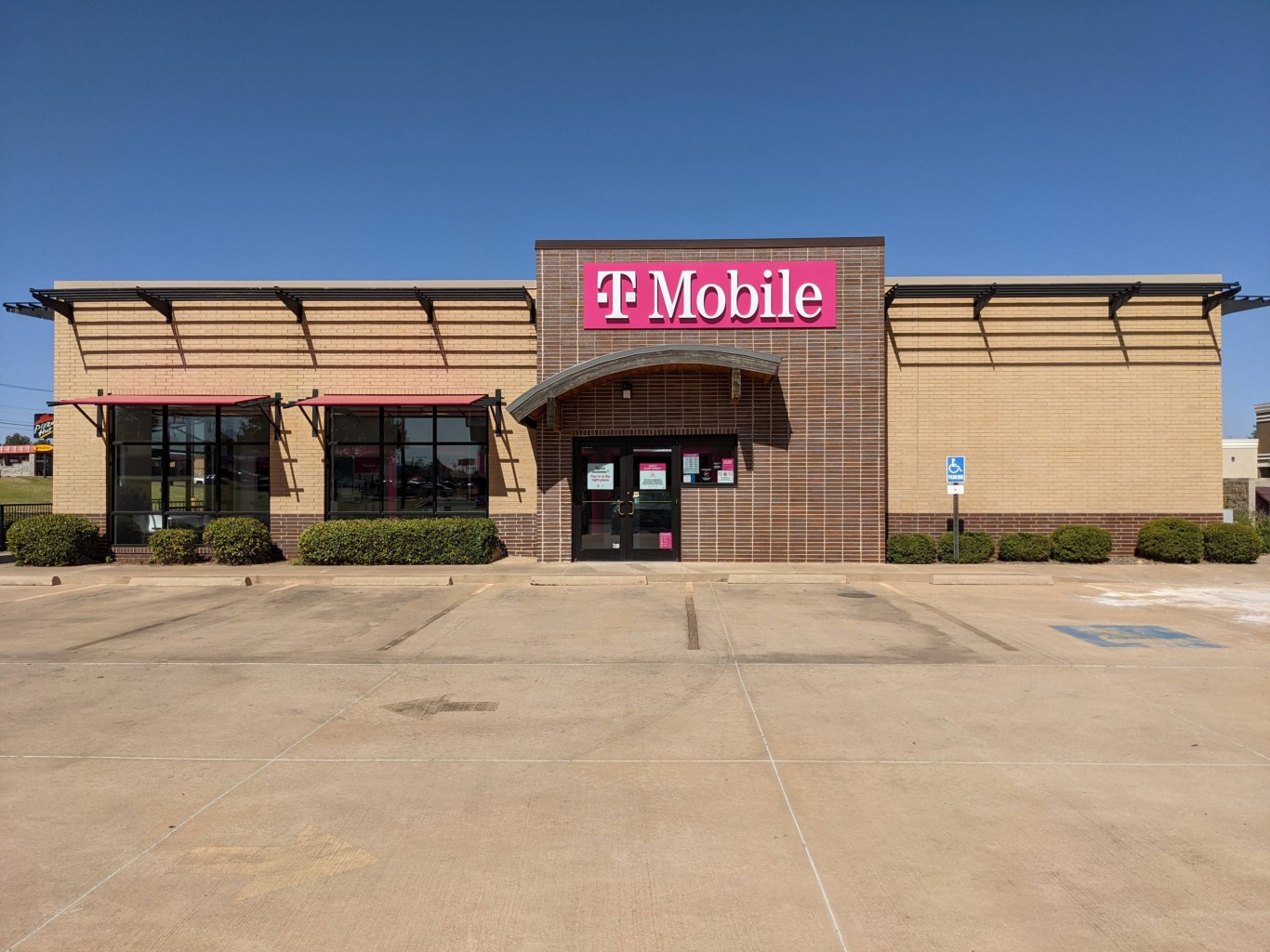 T-Mobile Expands Home Internet to More Than 450 Cities & Towns 