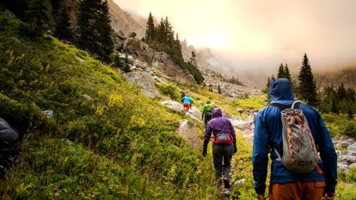 Trump planea reducir las admisiones de    refugiados en EE.UU. a un mínimo histórico