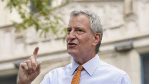 Nueva York impondrá test de COVID-19 obligatorios a quienes visiten el estado