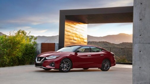 Nissan celebra el 40 aniversario del popular Maxima