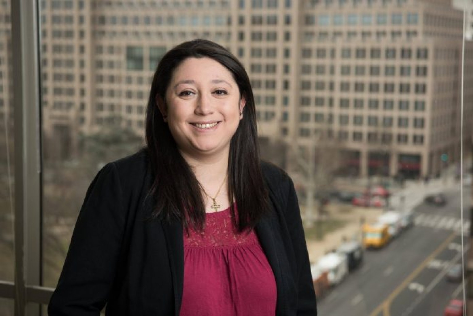 Pili Tobar, de origen guatemalteco, integrará el equipo de comunicaciones de Biden-Harris