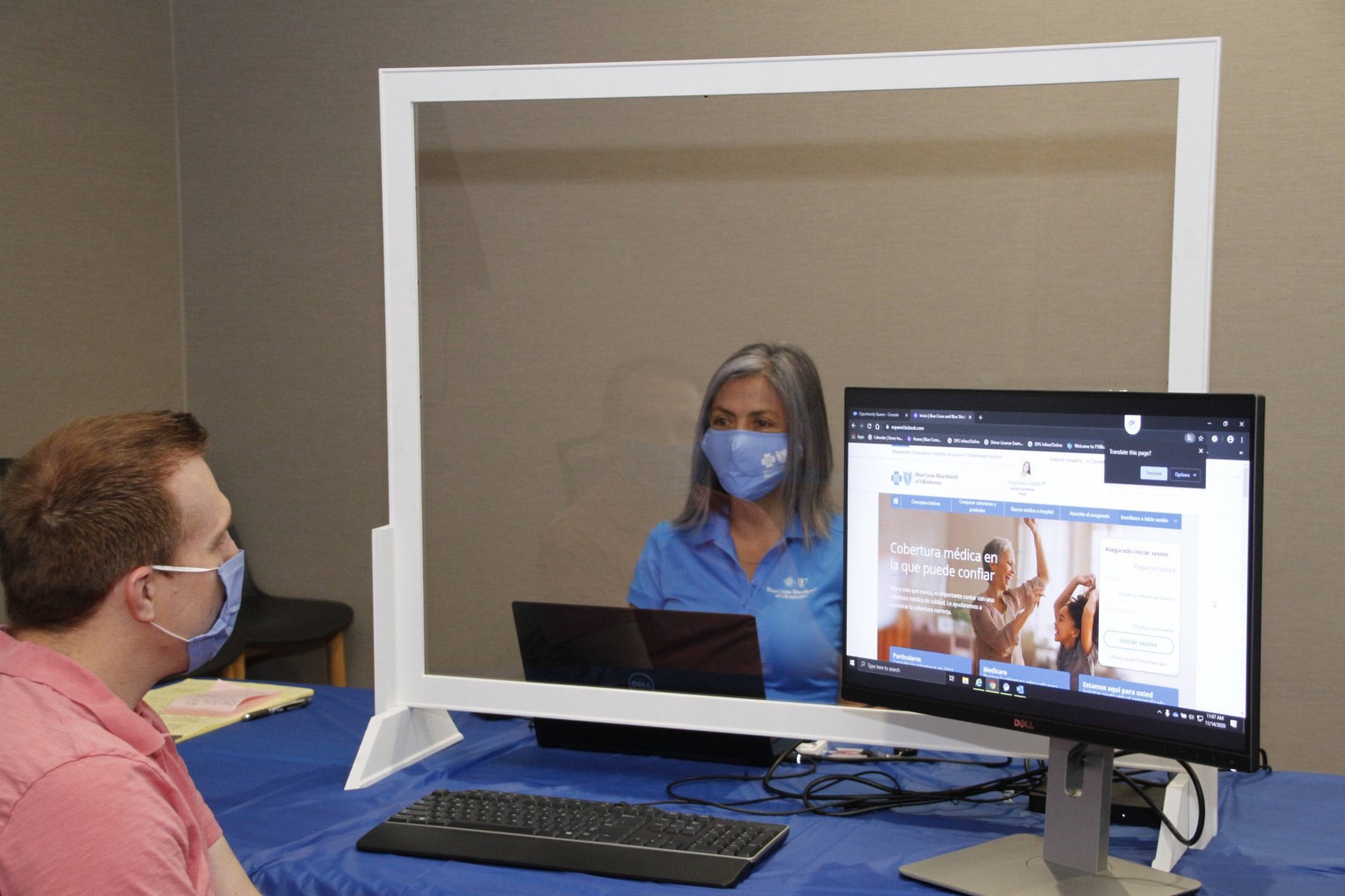 Blue Cross and Blue Shield of Oklahoma ofrece Asistencia para solicitar Cobertura durante COVID 19