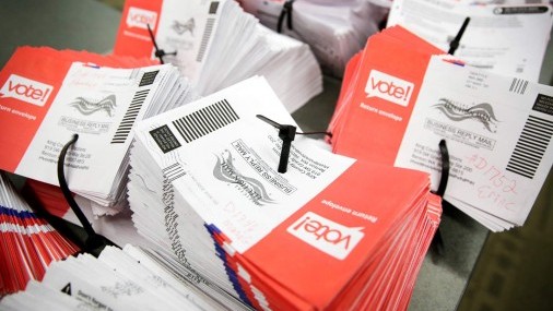 Cortes atravez del país rechazan denuncias de fraude electoral