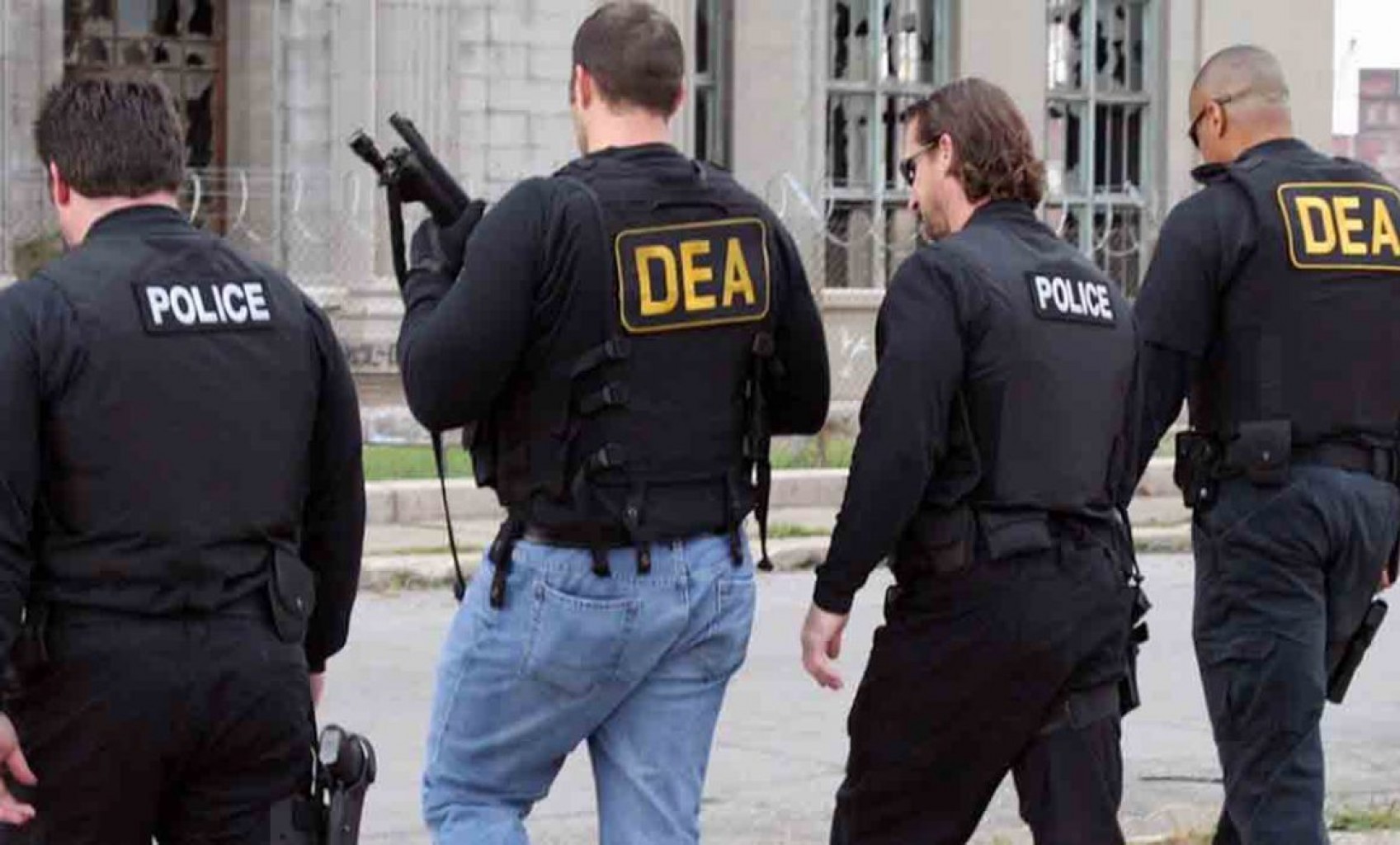 México desea limitar presencia y actividad de agentes de DEA