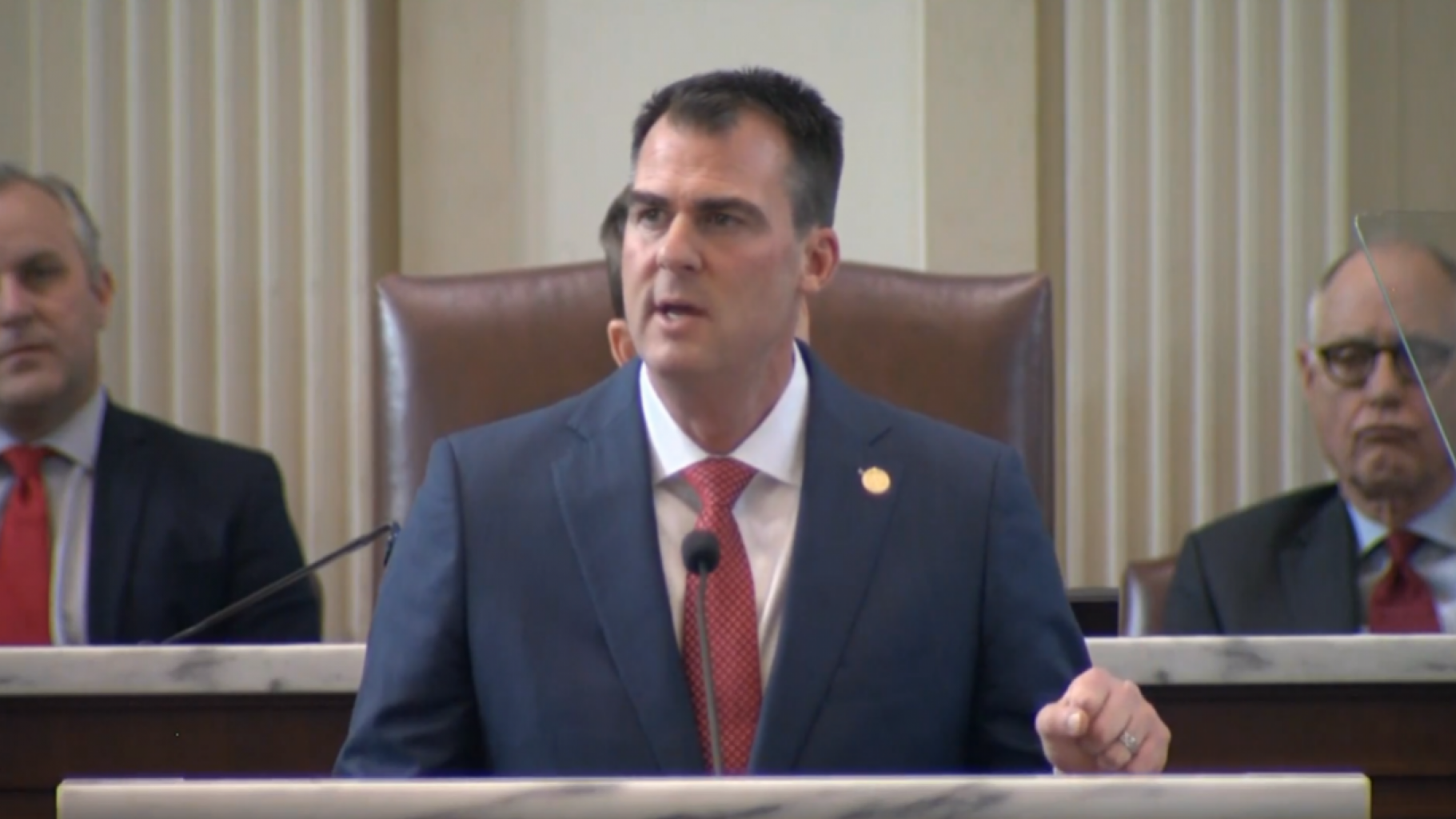 Desacuerdo en Cambio en la Cuarentena Escolar