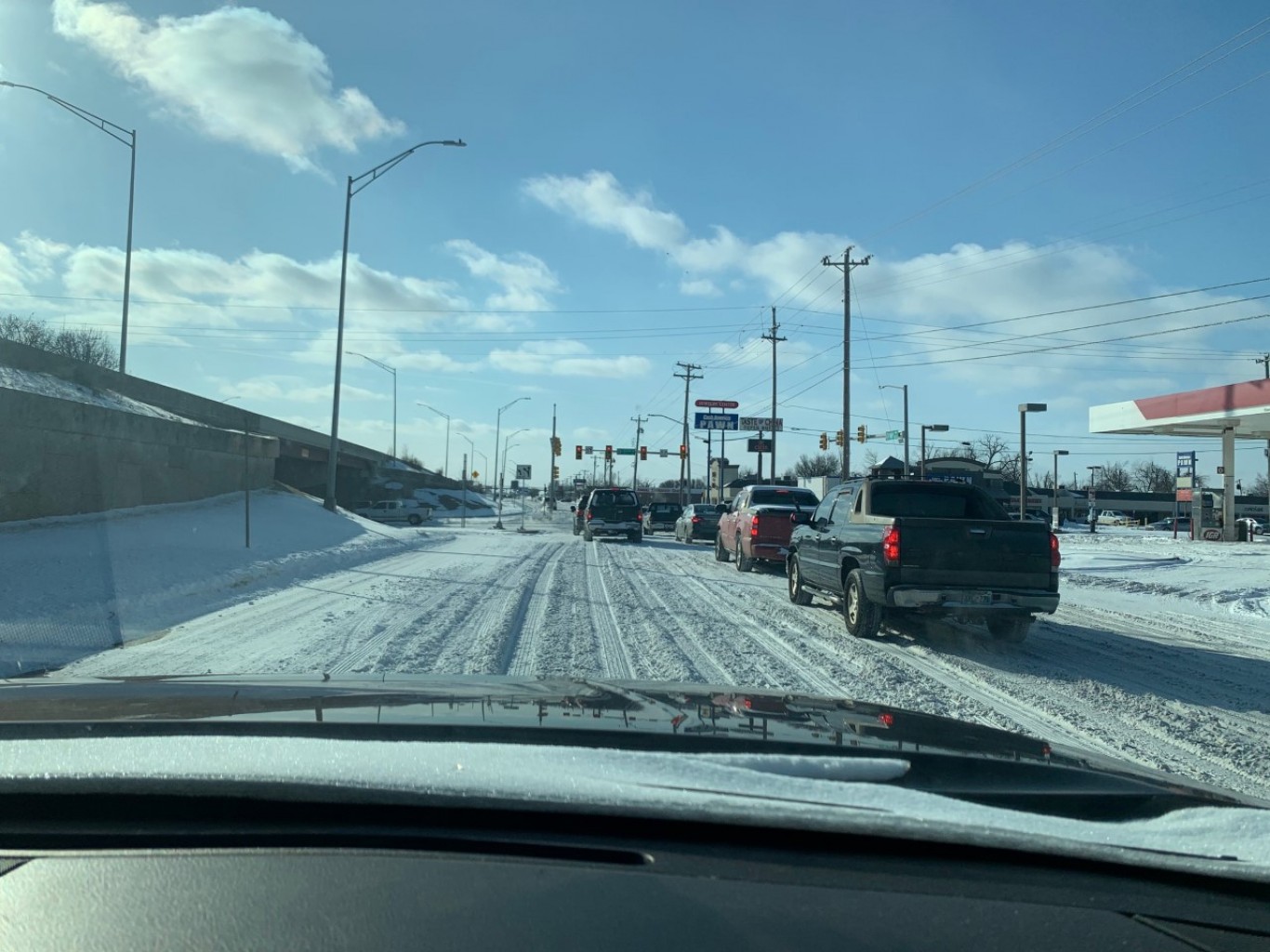 Afectados por el clima invernal pueden solicitar asistencia federal por desastre