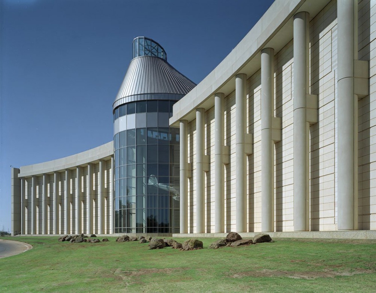 Public invited to EV Day on April 14 at the Oklahoma History Center