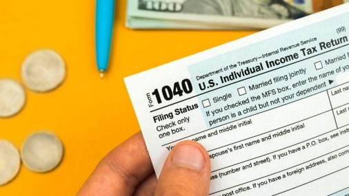 Presente su Declaración de impuestos de 2020 para recibir pagos de impacto económico perdidos