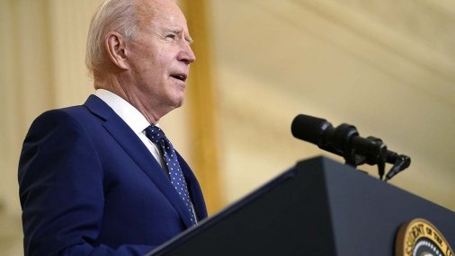 Biden pone objetivo de vacunar al 70?adultos estadounidenses antes del 4 de julio