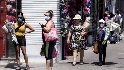 Latinos, blanco de estafadores que se hacen pasar por nietos o enamorados