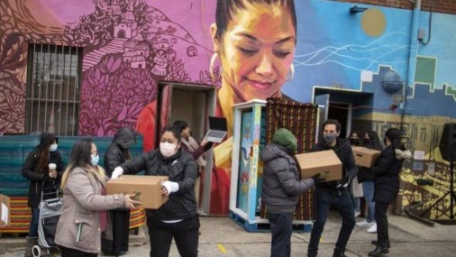 Latinos en EEUU, optimistas tras un año de pandemia