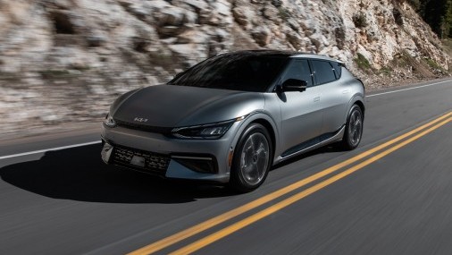 Porque el Kia EV6 tiene una gran ventaja ante los otros autos eléctricos