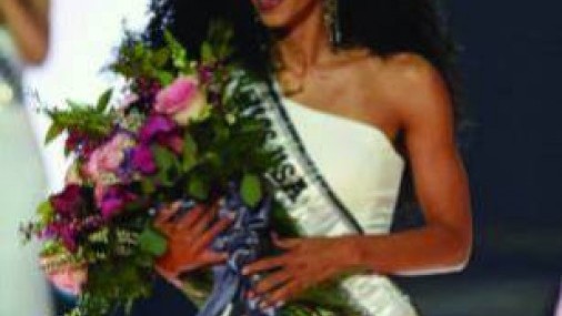 LA EX REYNA DE BELLEZA Y EL SUICIDIO.