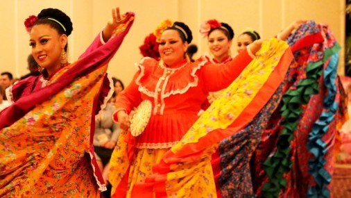 Celebrando a Mamá en su Día