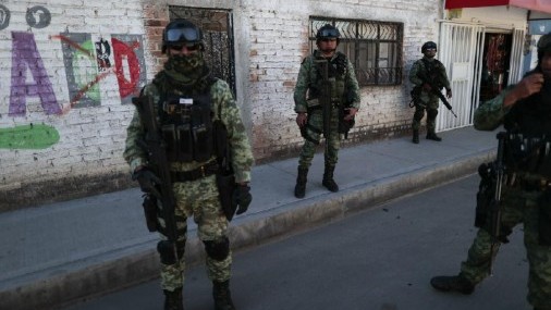 HOMBRES ARMADOS DEL CÁRTEL LANZAN ASALTO EN NUEVO LAREDO