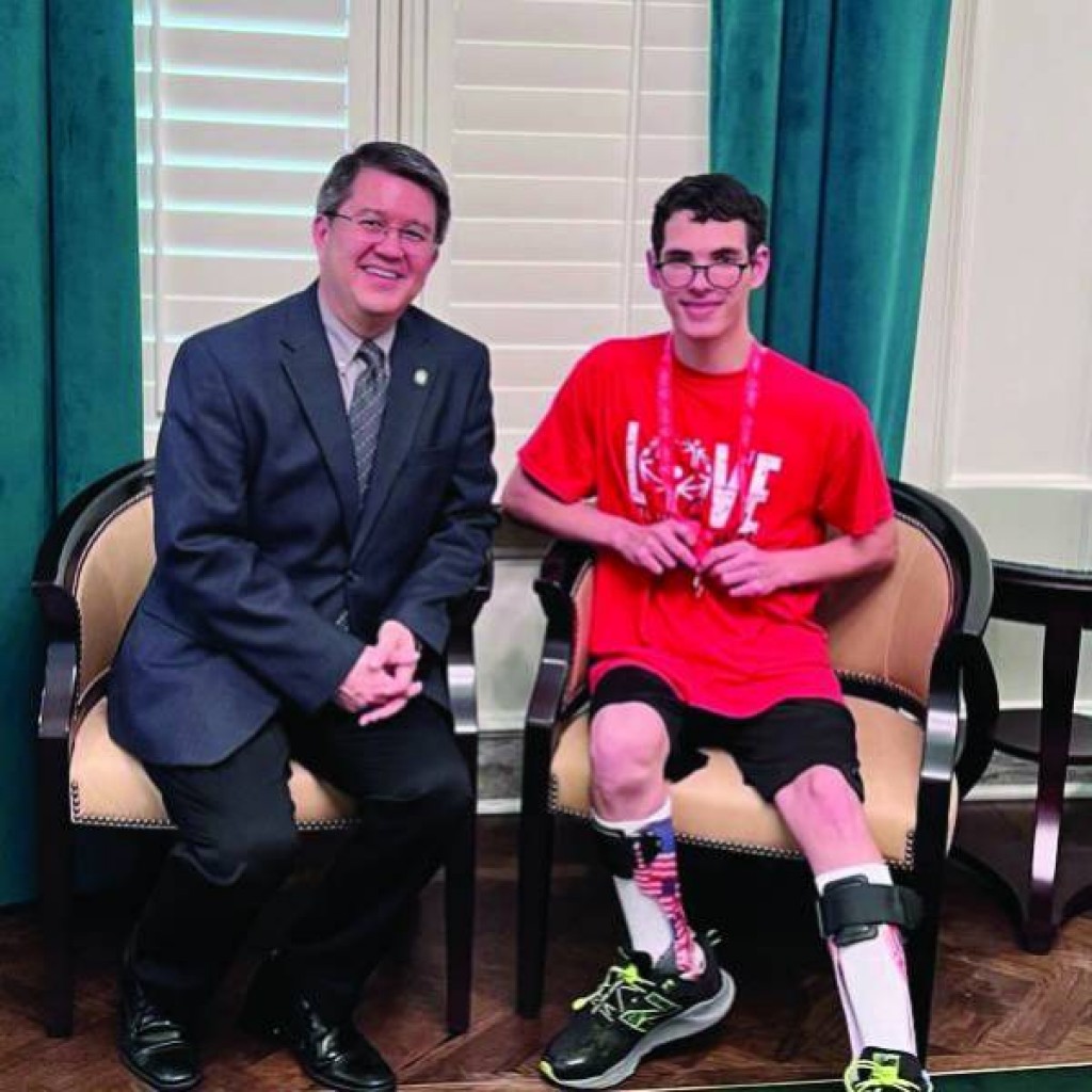 Atleta de Olimpiadas Especiales reconocido por La Casa De Representantes de Oklahoma