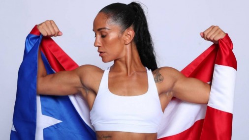 La Pugil Amanda Serrano ensalza el “poder” de las Mujeres para Triunfar 