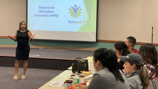 Presenta Serie de Clases de  Finanzas a Familias en Oklahoma