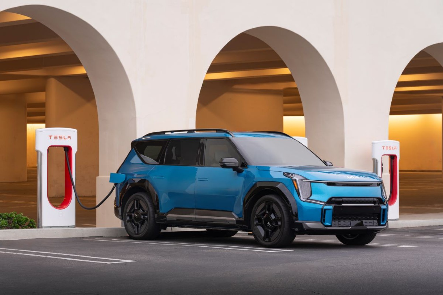 Clientes de Kia tendrán acceso a los Supercargadores de Tesla en los Estados Unidos, Canadá y México