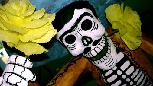 Para el Día de los Muertos, la Oficina Regional de CBP en Laredo recuerda al público los artículos agrícolas prohibidos