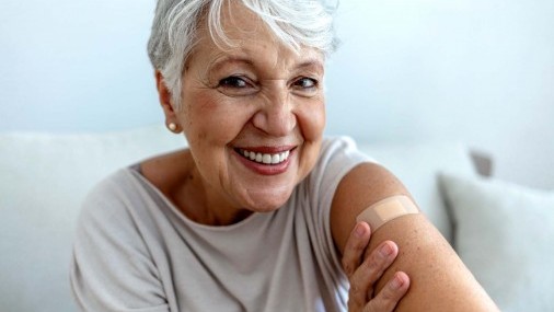 Este otoño, los adultos mayores deben proteger su salud