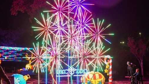 OKC ZOO SAFARI LIGHTS nominado a las mejores luces de zoológico en USA Today