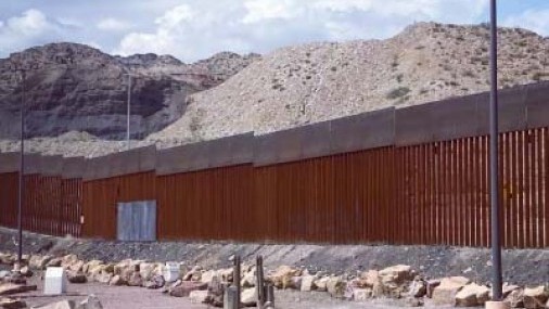 Líderes evangélicos al Congreso: Prioricen las fronteras ordenadas y la dignidad humana