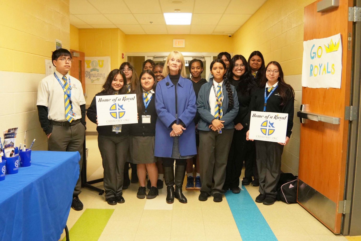 Cristo Rey High School " PREPARÁNDOSE PARA EL MUNDO REAL" 